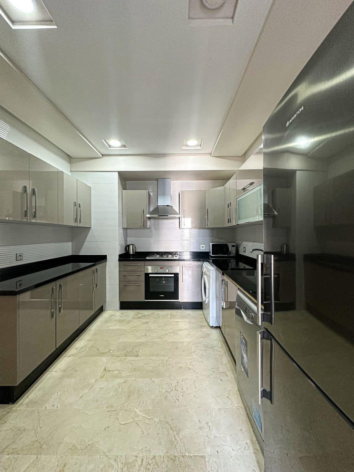 Appartement spacieux à louer longue durée