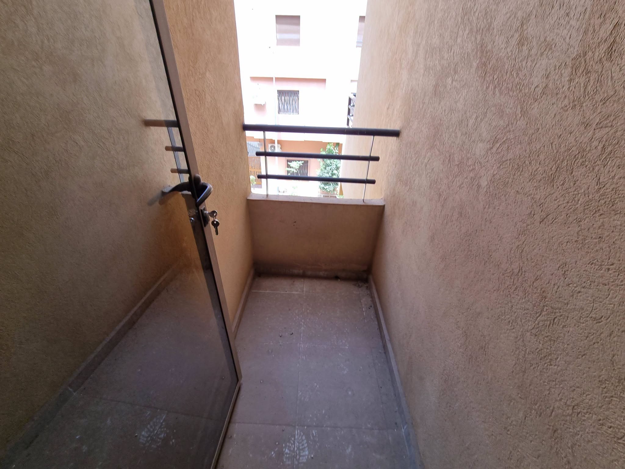 Appartement à louer à MABROUKA