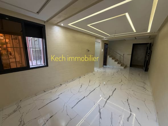 duplex vide à louer Targa