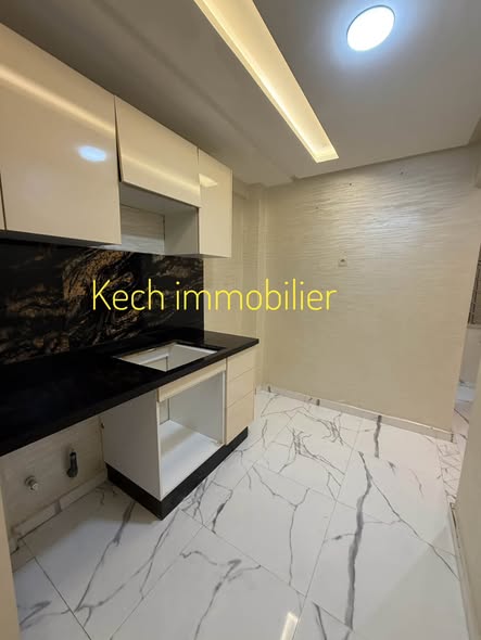 duplex vide à louer Targa