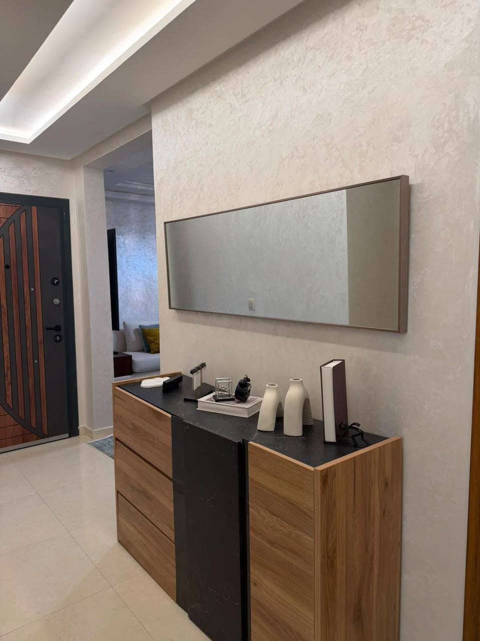 Appartement neuf à louer Hay Mohammadi
