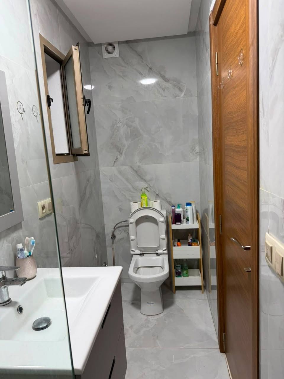 Appartement neuf à louer Hay Mohammadi