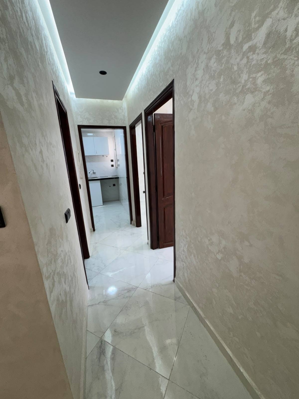 Appartement vide à louer Adrar