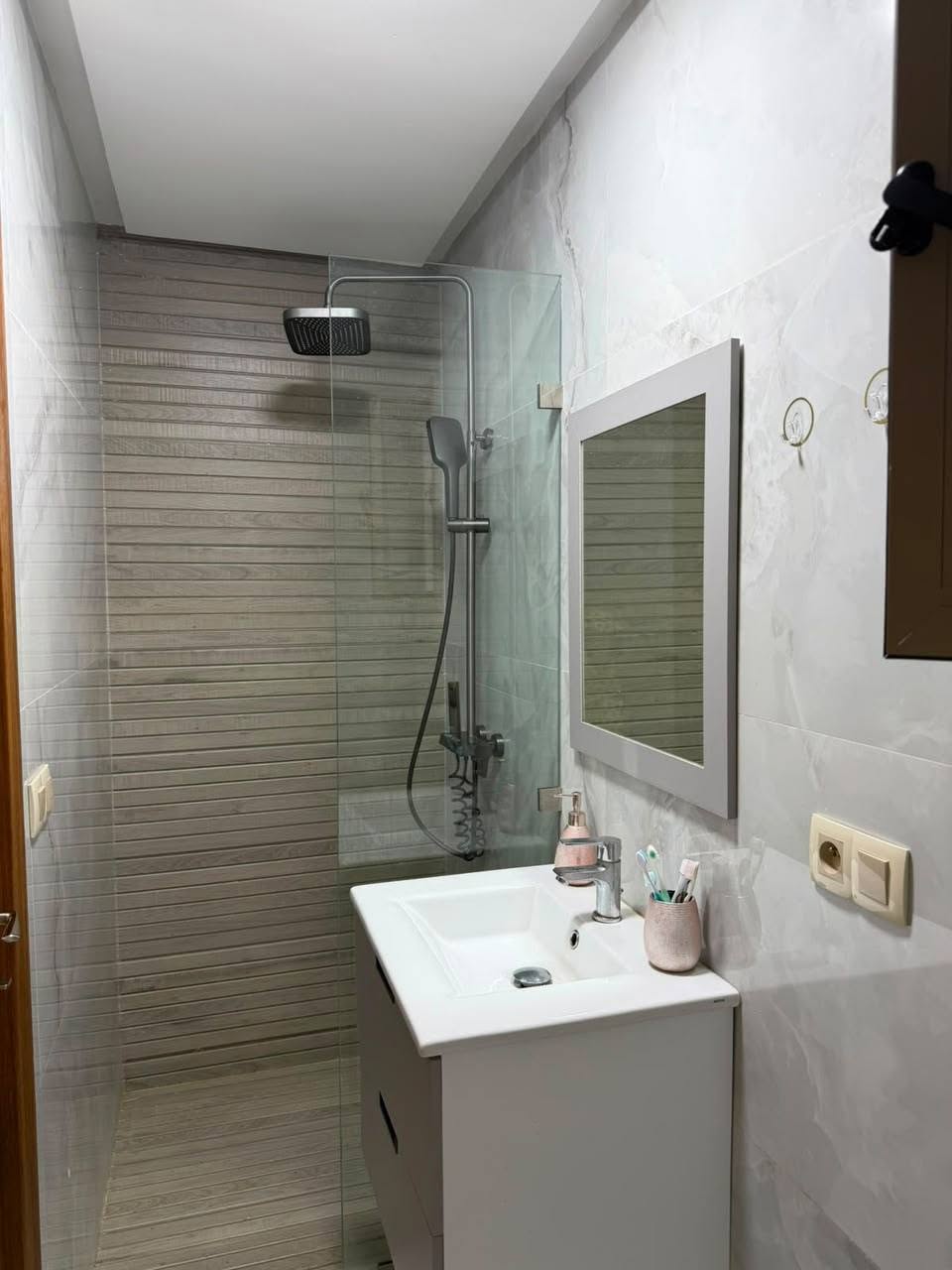 Appartement neuf à louer Hay Mohammadi