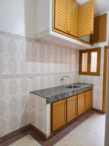 chambre à louer à avenue AL MASSIRA