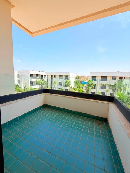 Appartement vide à louer Ain Diab Extension