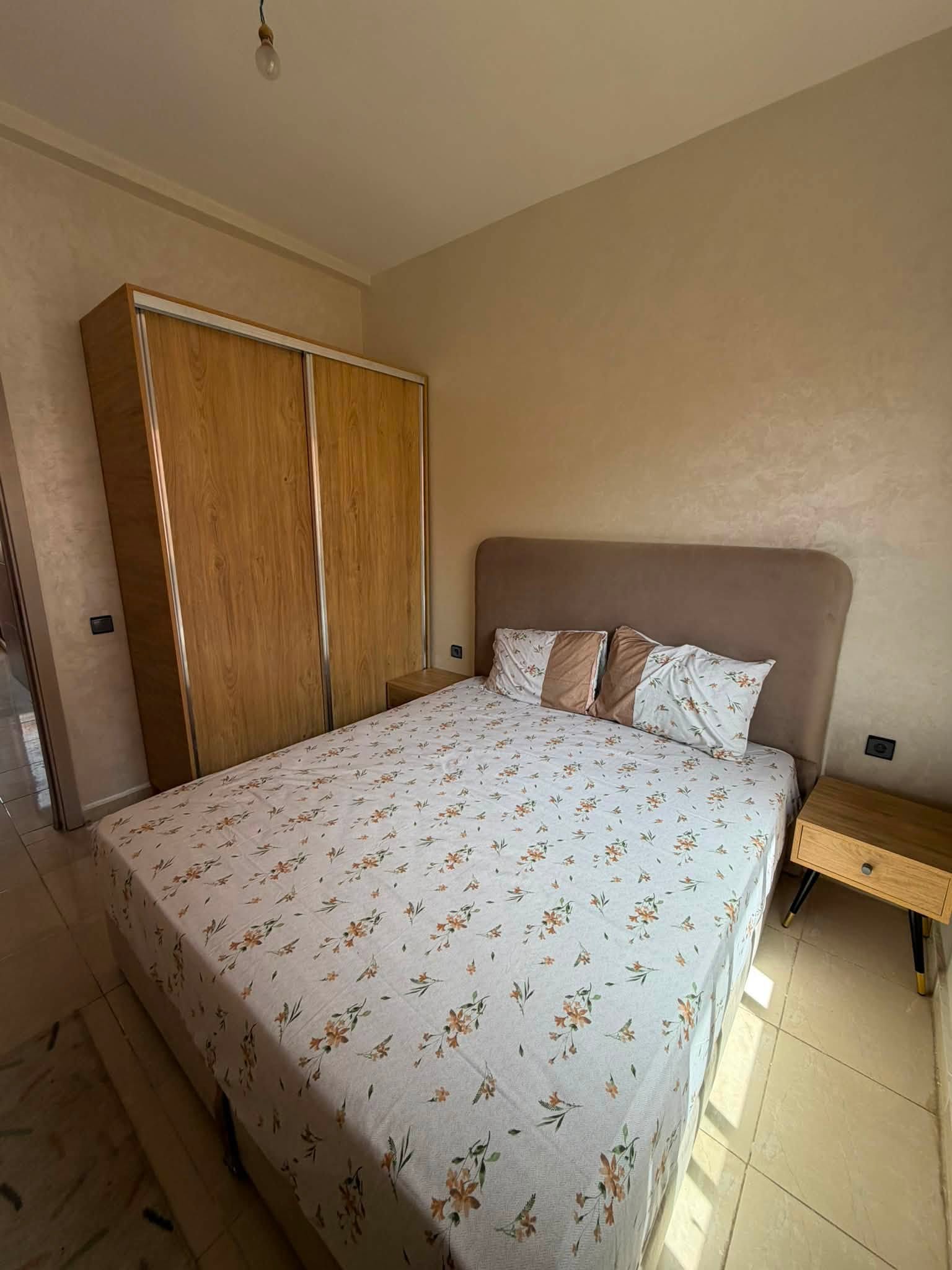 Appartement à louer meublé Mabrouka