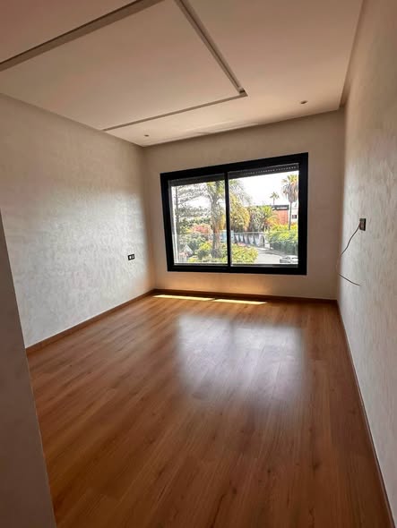 Appartement vide à louer Oasis