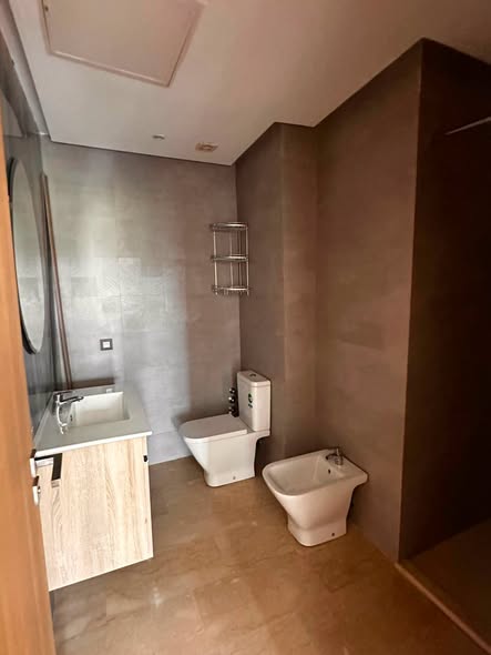 Appartement vide à louer Oasis