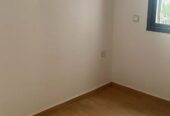 Apparemment neuf à vendre Hay riad