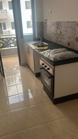 Apparemment neuf à vendre Hay riad