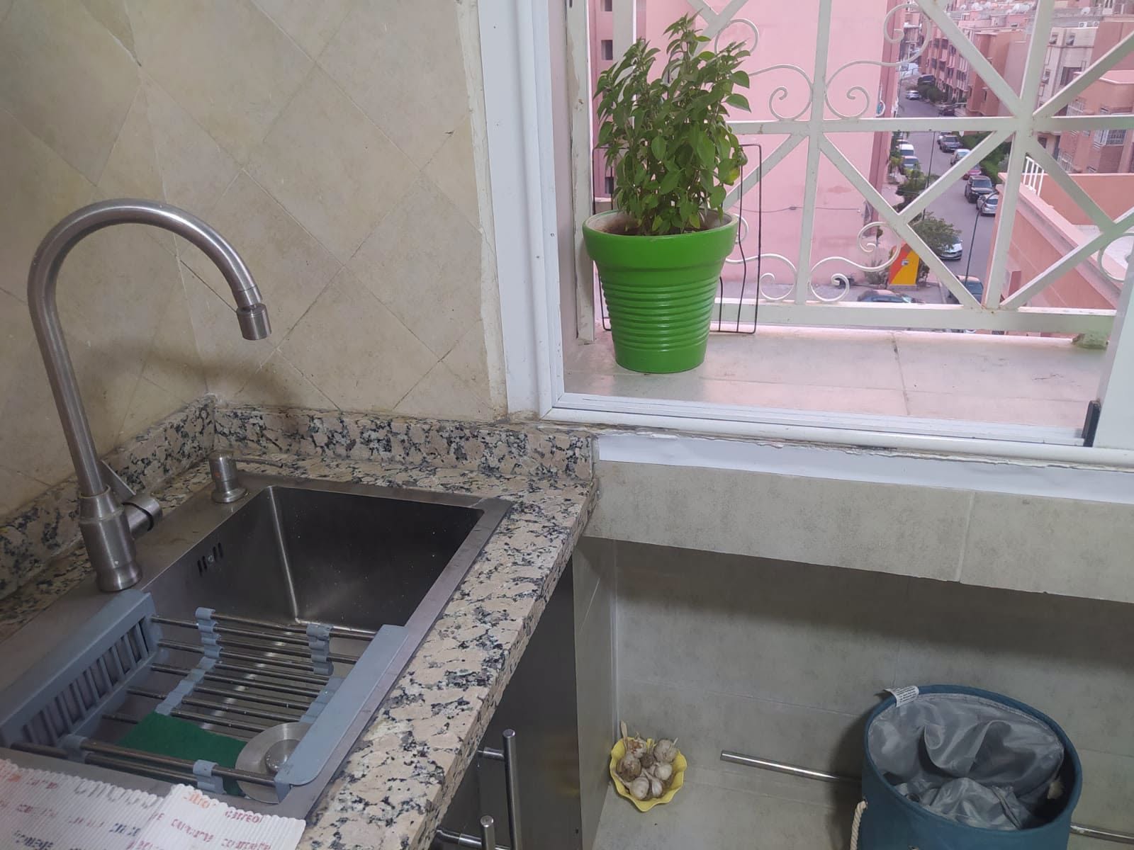 Appartement meublé à louer à Izdihar