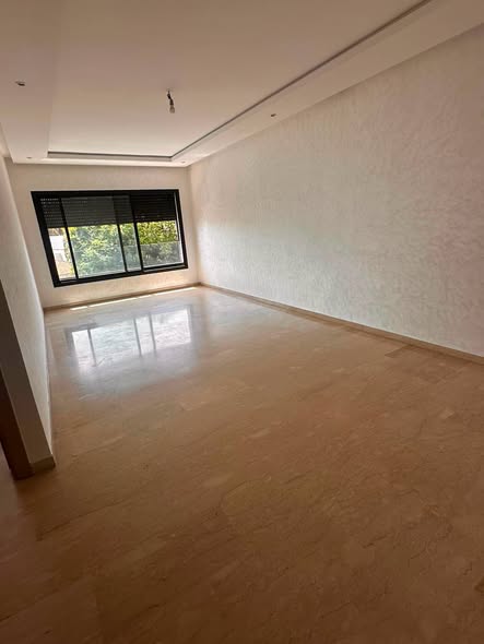 Appartement vide à louer Oasis