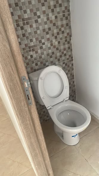 Apparemment neuf à vendre Hay riad
