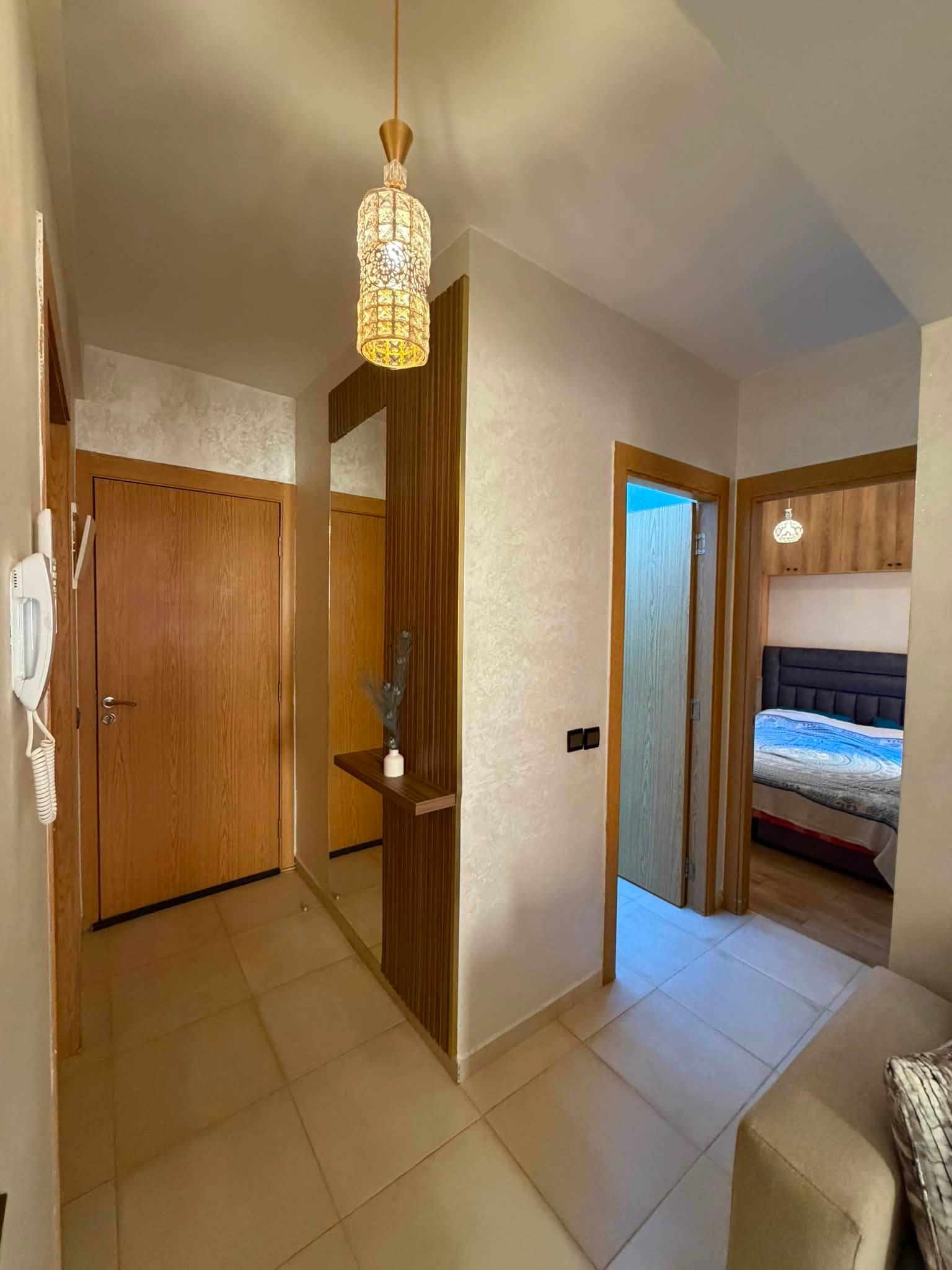 Appartement à louer à Basatin Targa
