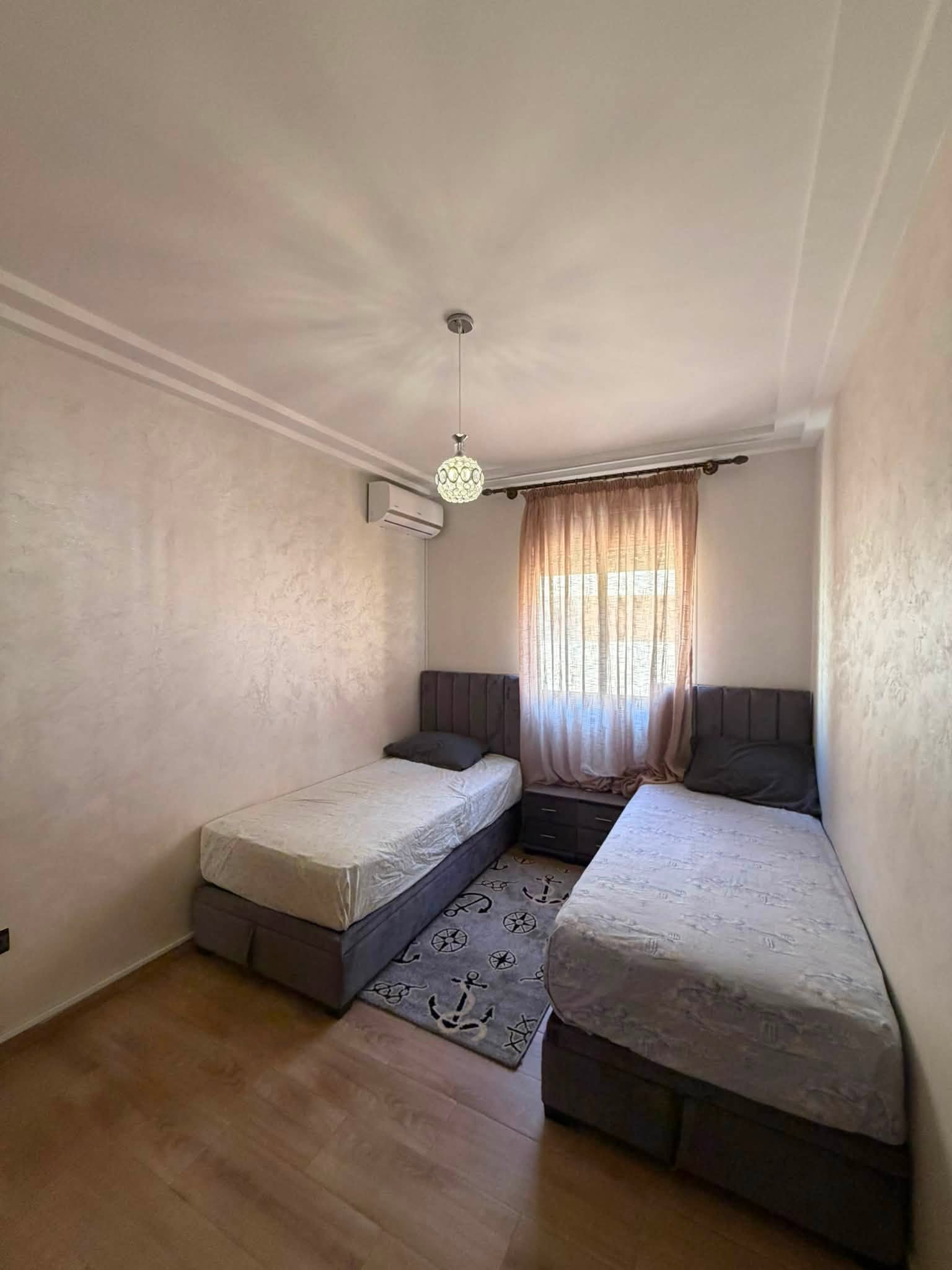 Appartement à louer à Basatin Targa