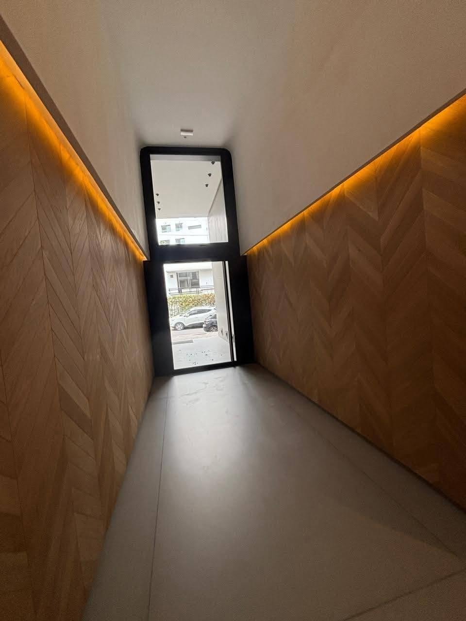 Studio duplex meublé à louer quartier Palmier