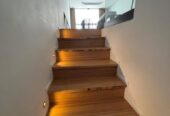 Studio duplex meublé à louer quartier Palmier