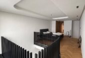 Studio duplex meublé à louer quartier Palmier
