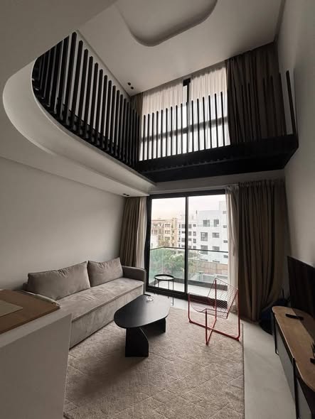 Studio duplex meublé à louer quartier Palmier