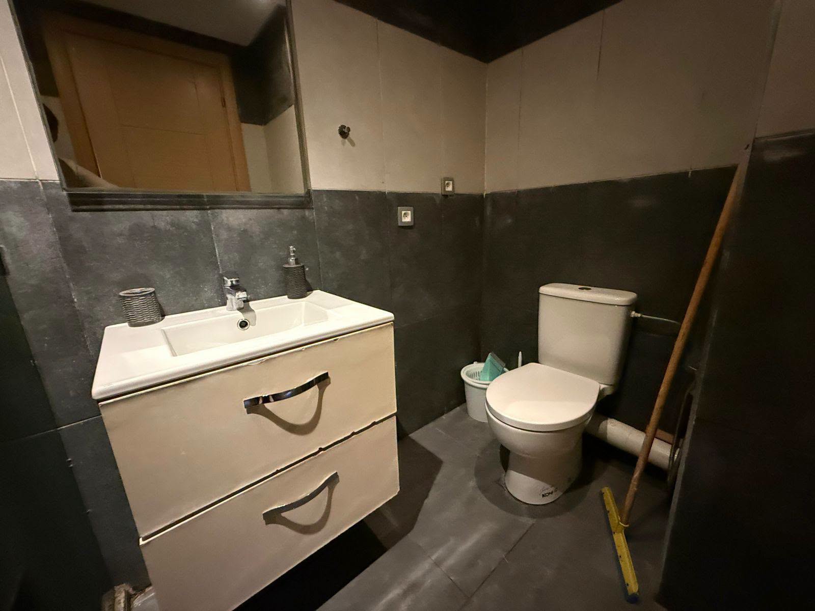 Studio meublé à louer quartier des Hôpitaux