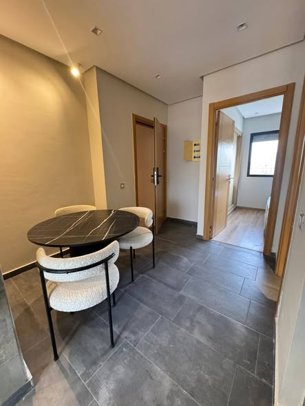 studio meublé à louer LES HÔPITAUX