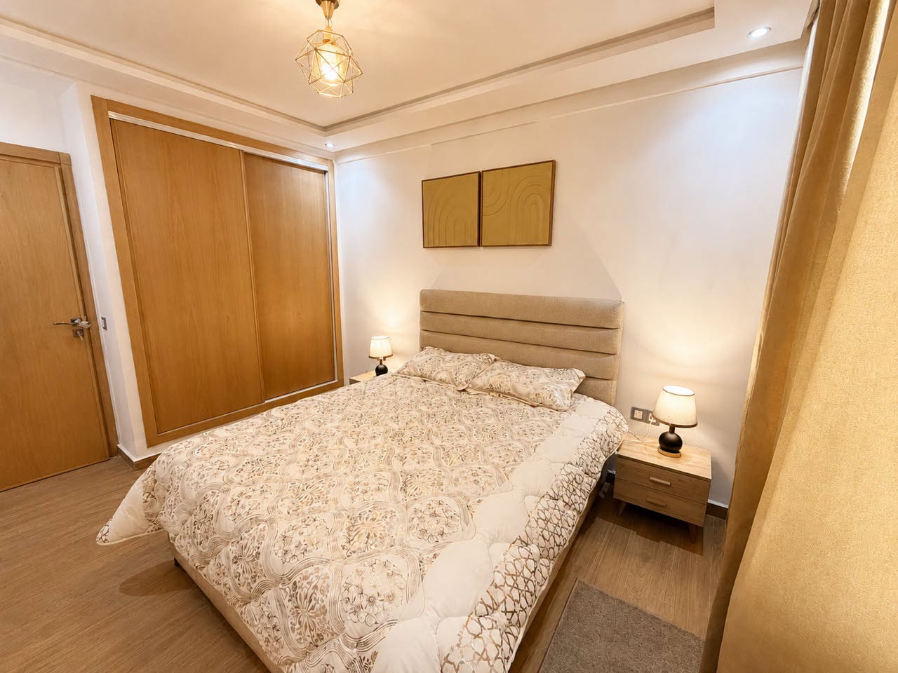 Appartement neuf meublé à louer avenue Hassan II