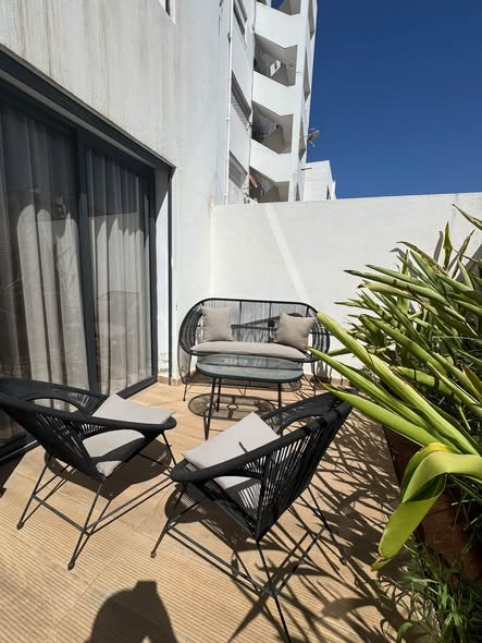 Studio meublé à louer à PALMIER