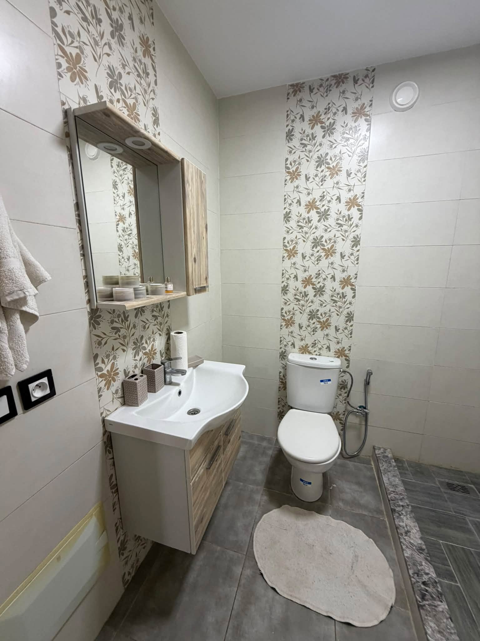 Appartement à louer Route d’Amezmiz ( Chrifia )