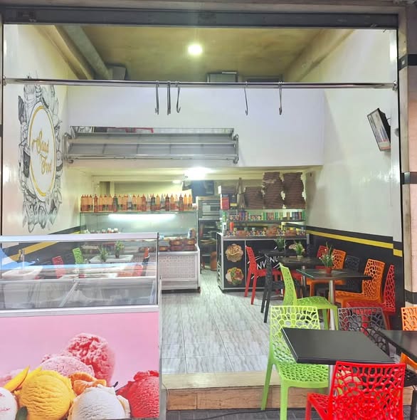 local commercial à vendre à Anassi