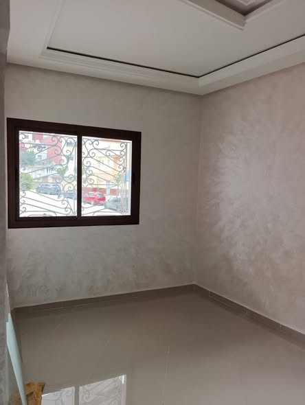 Appartement à vendre à Ain El Hayani