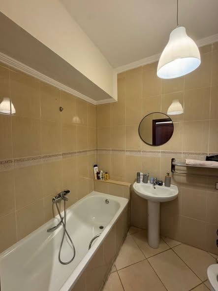 Appartement à louer à Branes