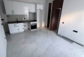 Studio vide à louer à OASIS