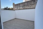 Studio vide à louer à OASIS