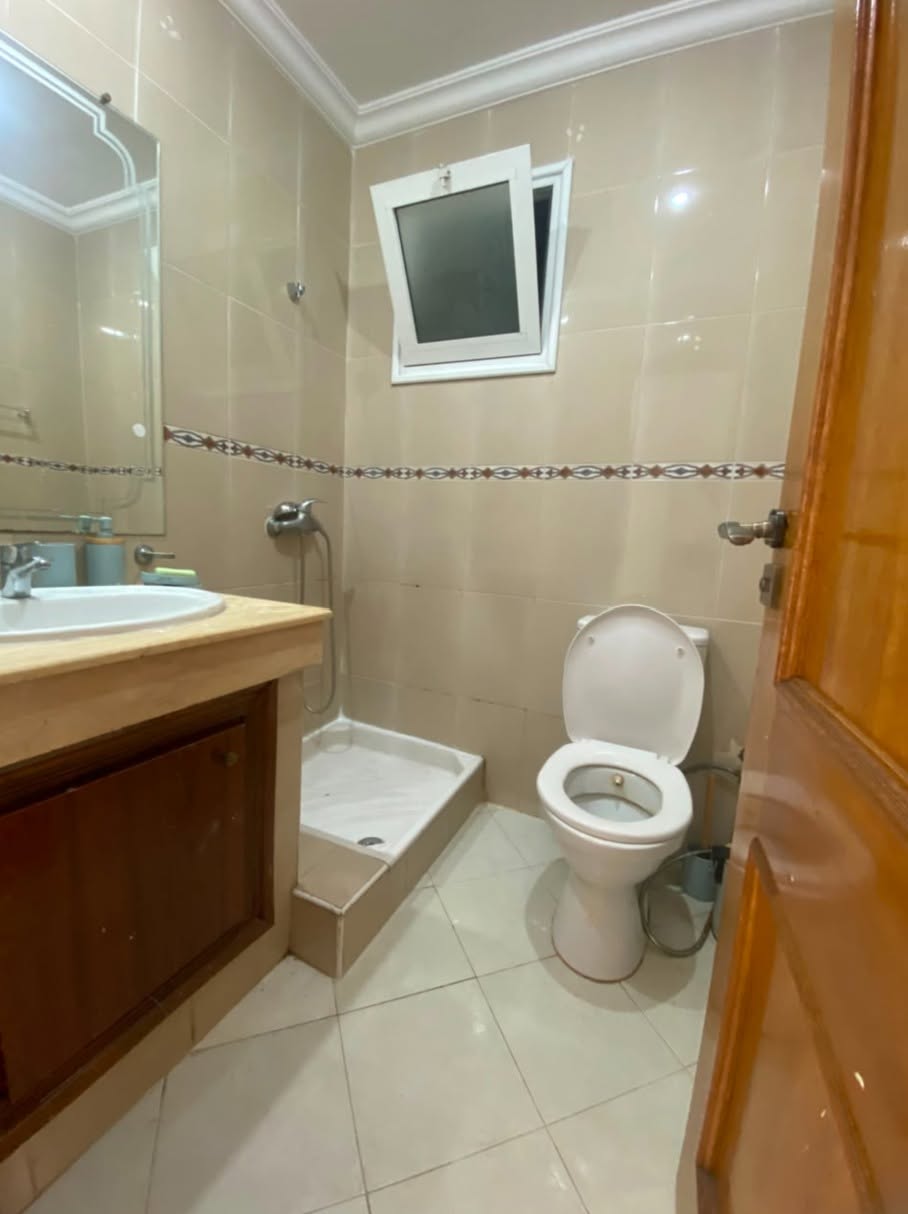 Appartement spacieux à louer à Hay Riad