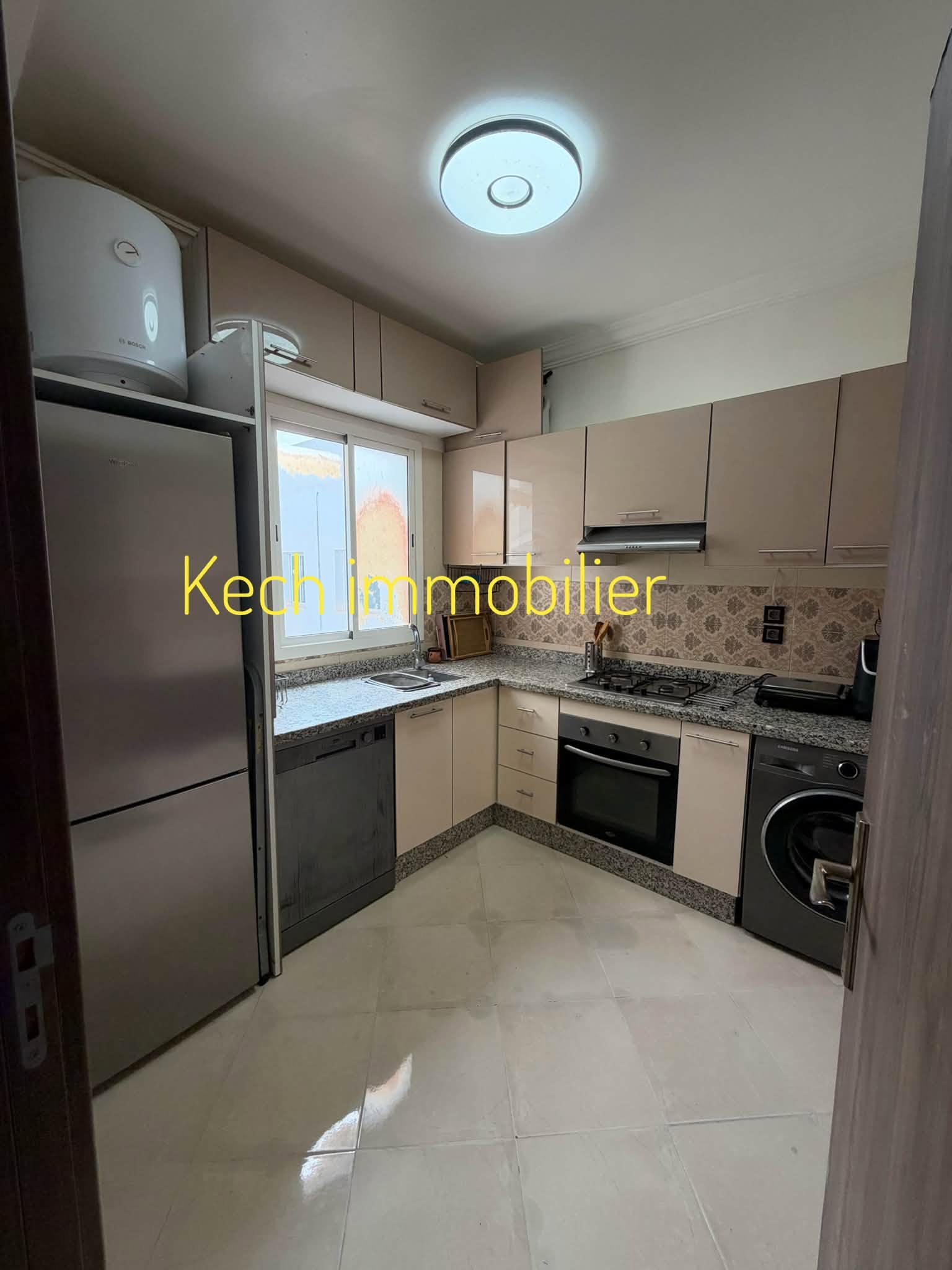Appartement à louer à Mabrouka
