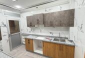 Appartement vide à Louer à Moujahidine