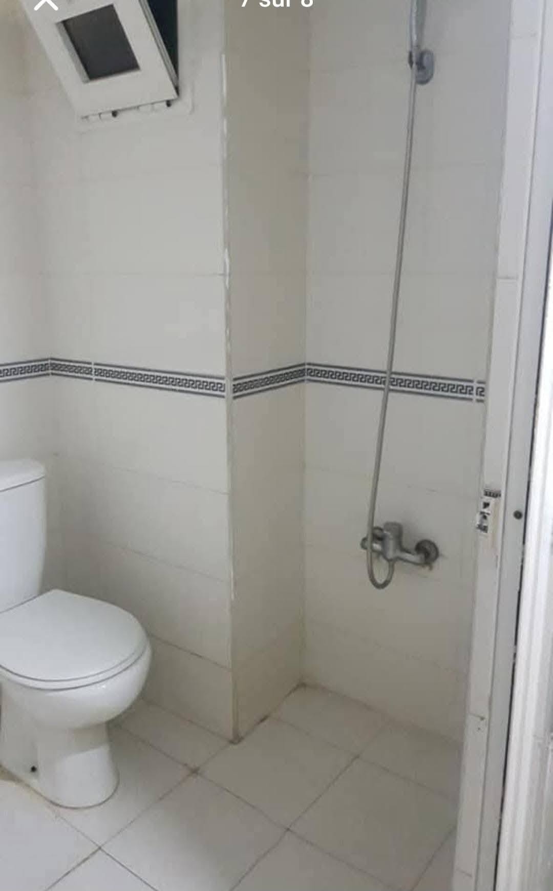 appartement vide à louer à AMAL 5