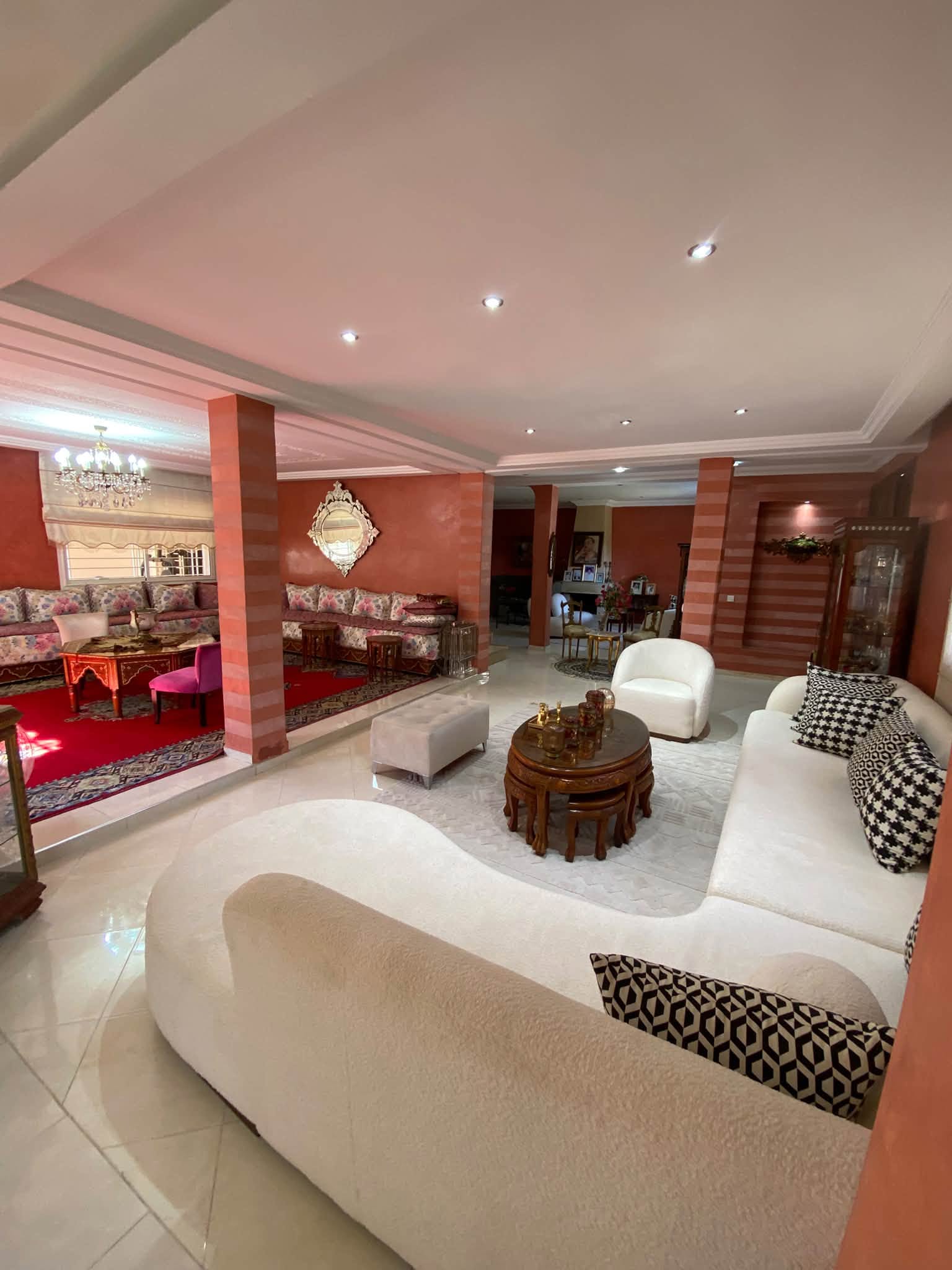 villa à vendre à Harhoura Beethoven
